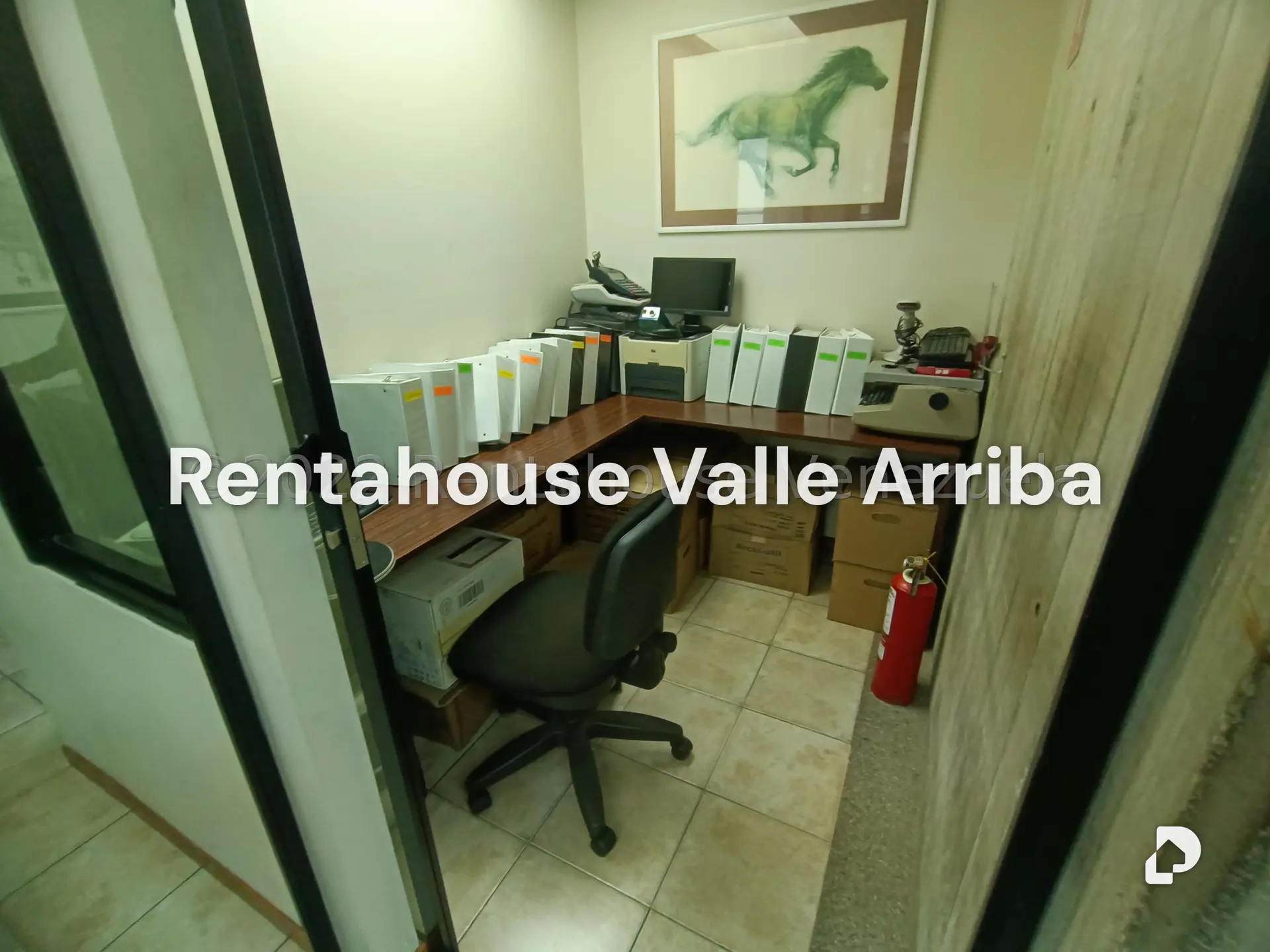 Office in El Bosque, Caracas – 15