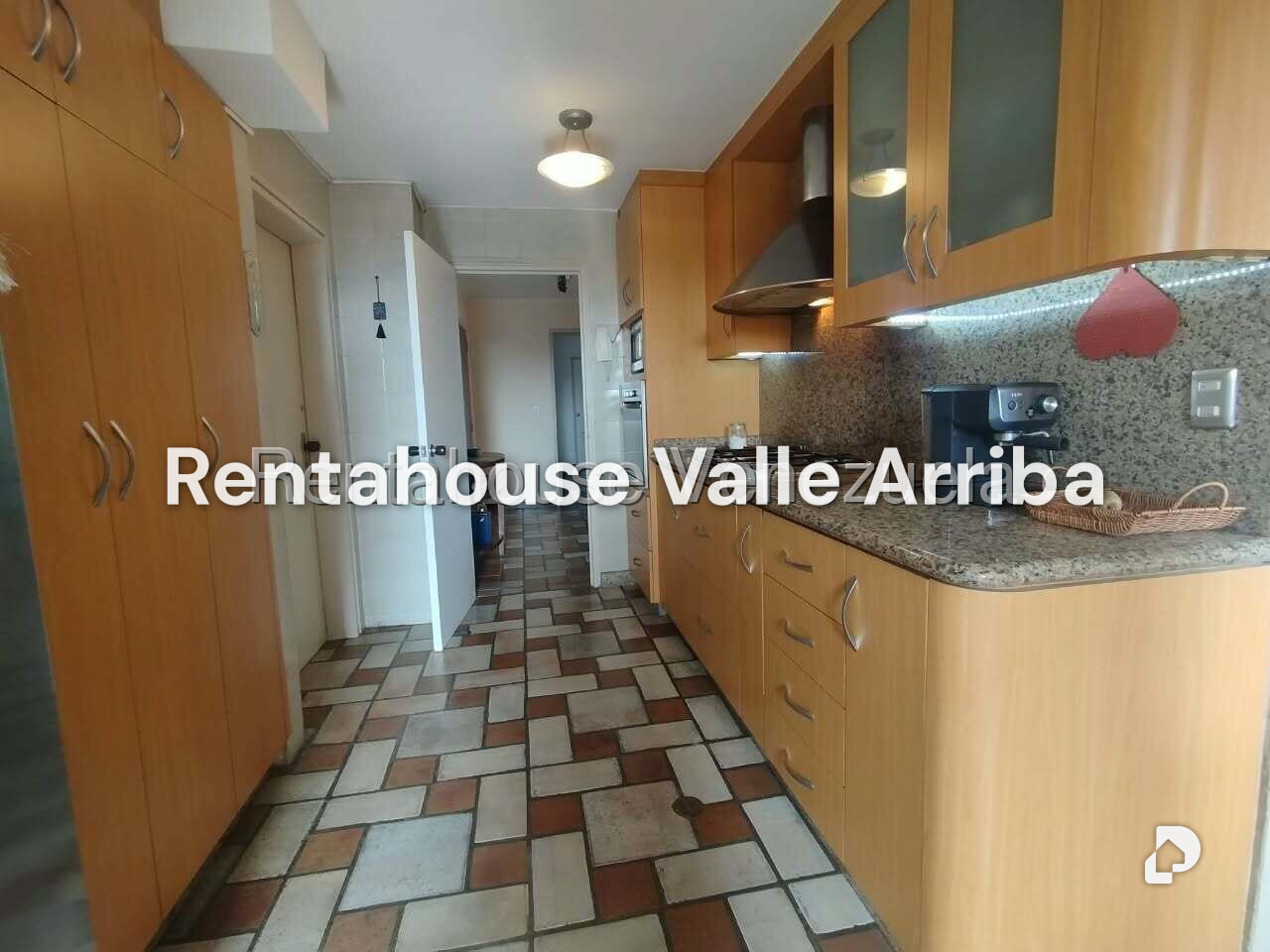 Apartamento en Cerro Verde, Caracas – 10