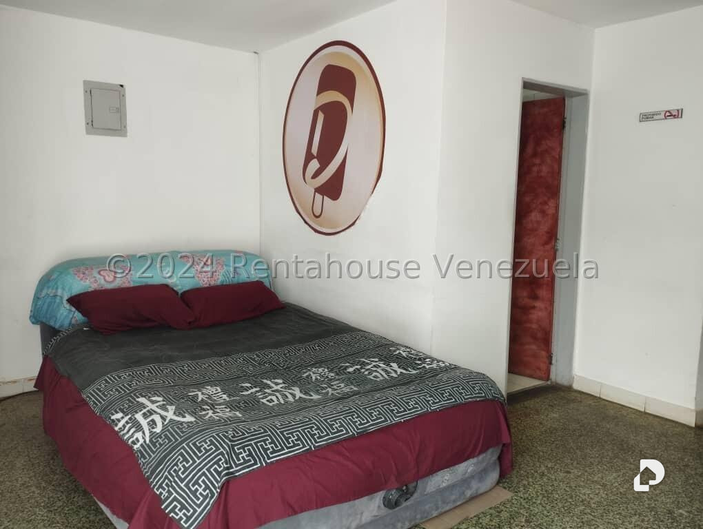 Local comercial en Catia, Caracas – 18