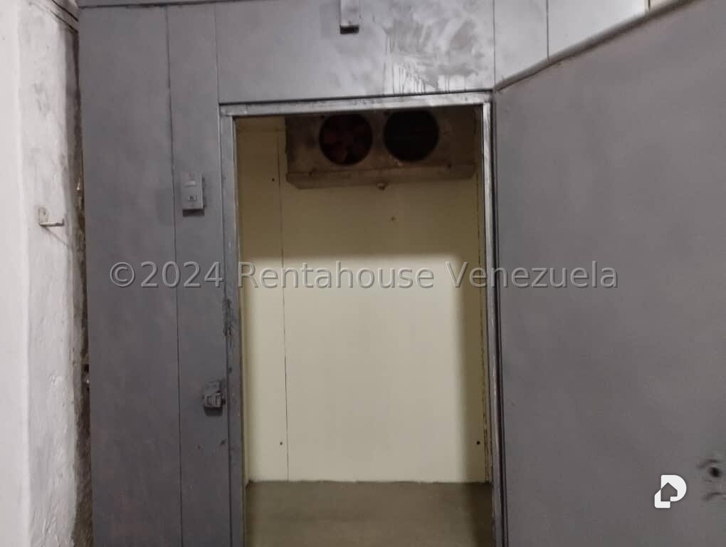 Local comercial en Catia, Caracas – 6
