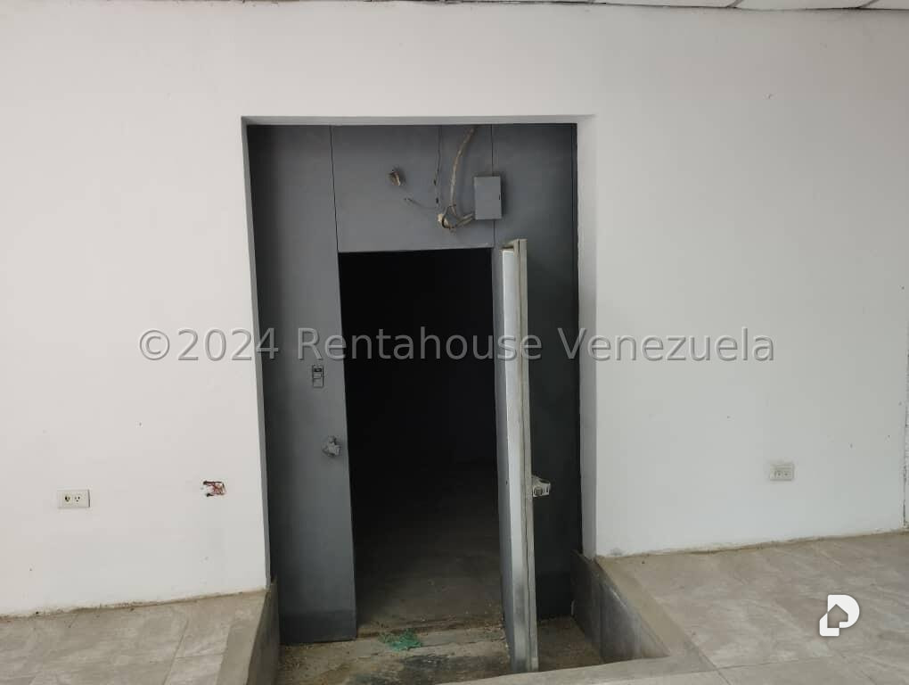 Local comercial en Catia, Caracas – 8