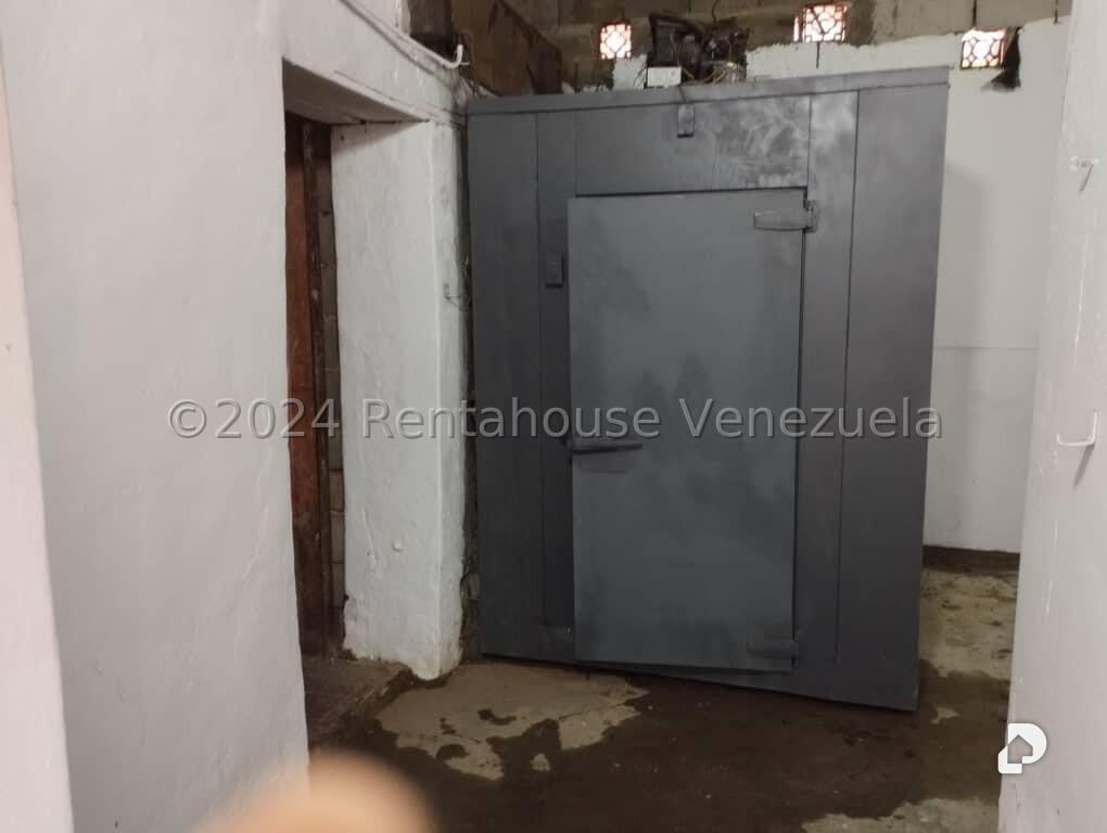 Local comercial en Catia, Caracas – 9