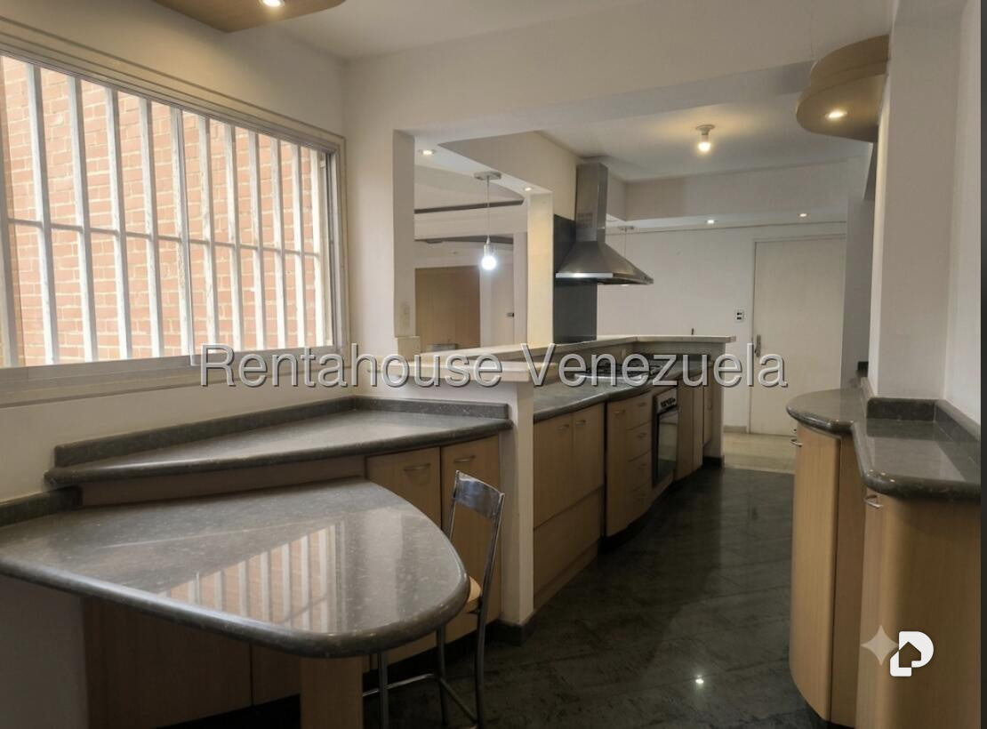Apartamento en Los Naranjos (del Cafetal), Caracas – 15