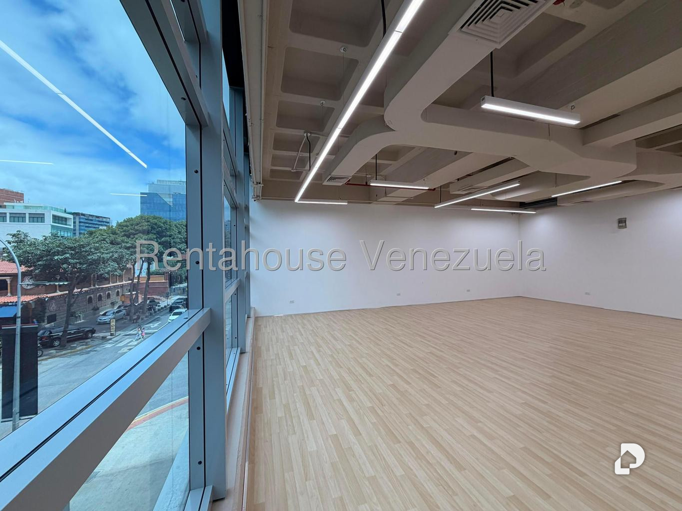 Local comercial en Las Mercedes, Caracas