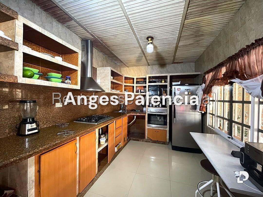 Casa en Santa Rita, Maracay – 8