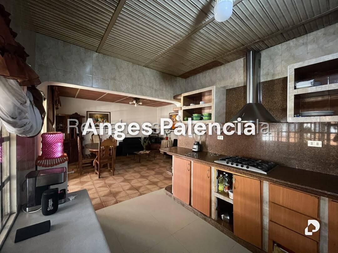 Casa en Santa Rita, Maracay – 11