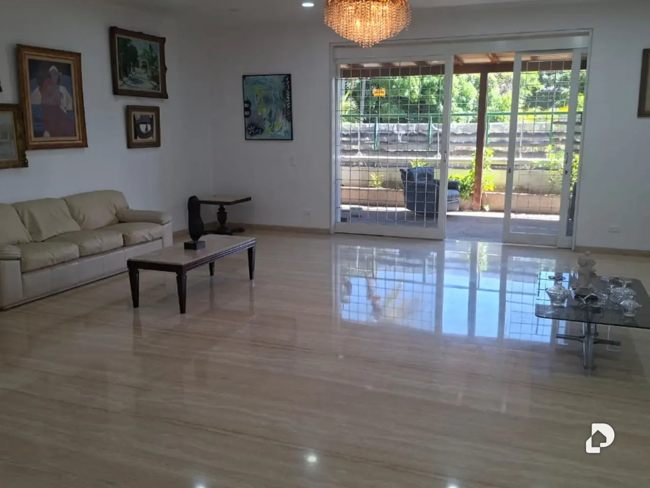 Casa en Country Club, Caracas – 11