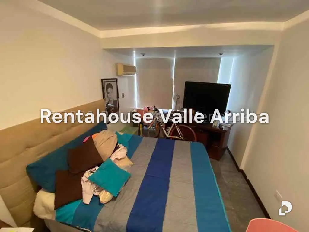 Apartamento en Las Esmeraldas, Caracas – 11