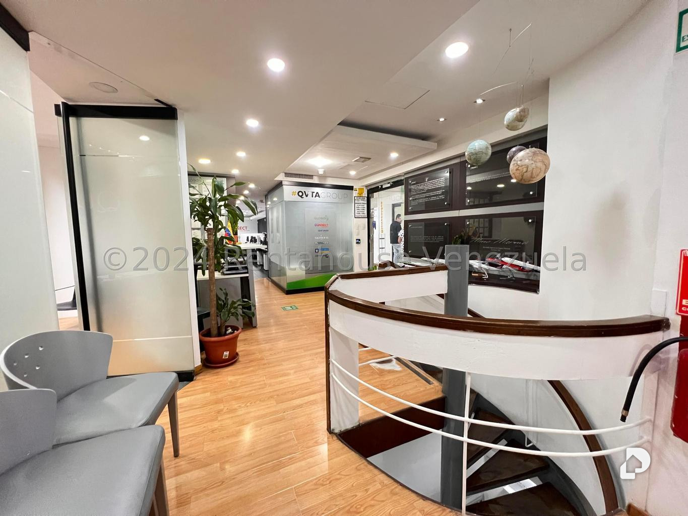 Oficina en La Castellana, Caracas – 20