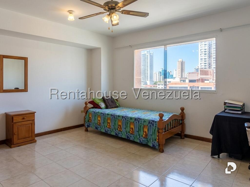 Apartamento en Bello Monte, Caracas – 6