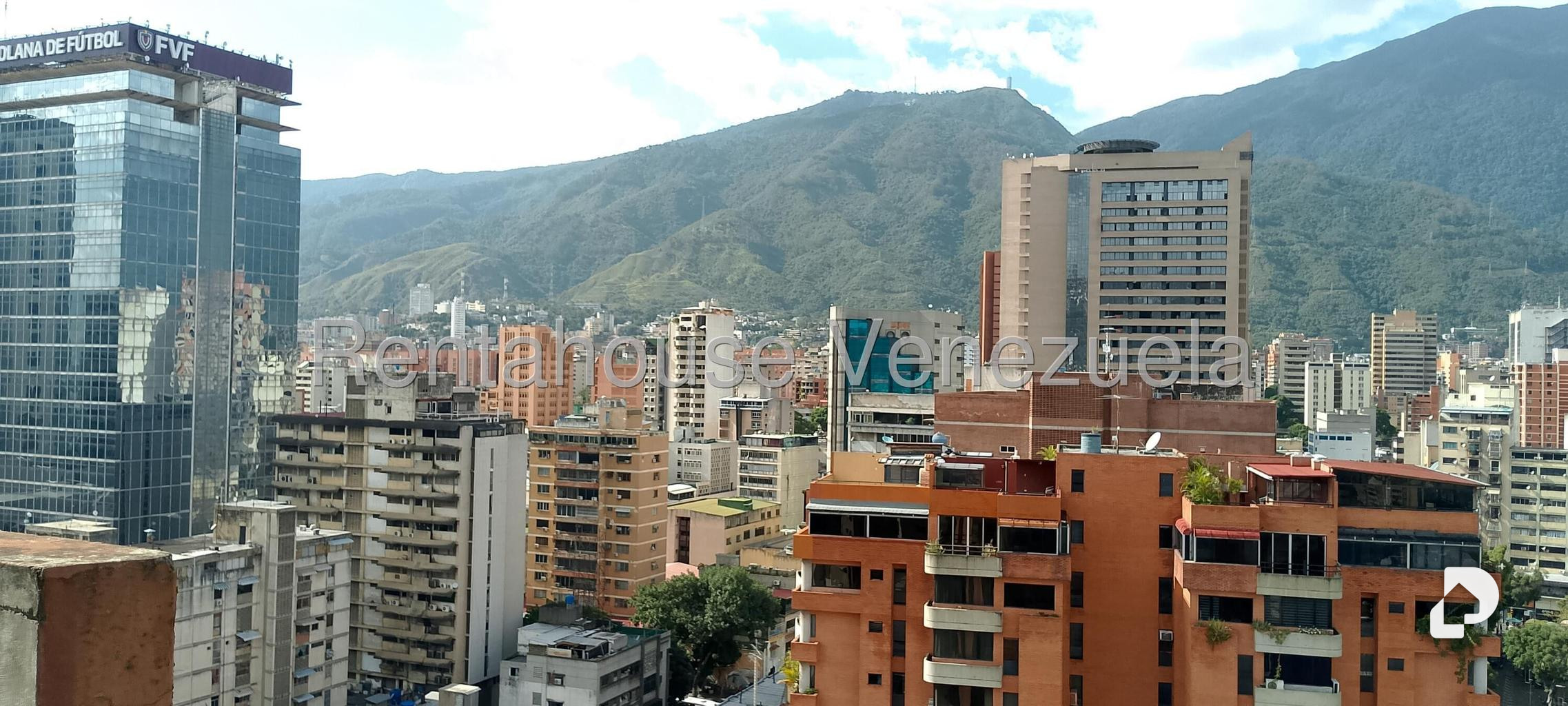 Apartamento en Bello Monte, Caracas – 12