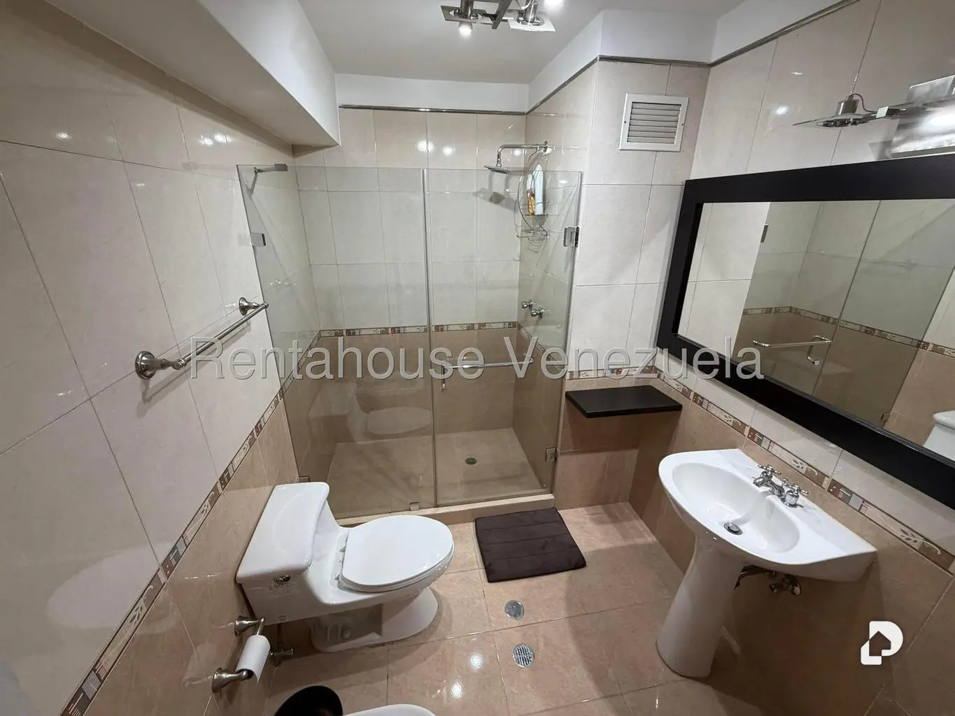 Apartamento en Lomas del Sol, Caracas – 13