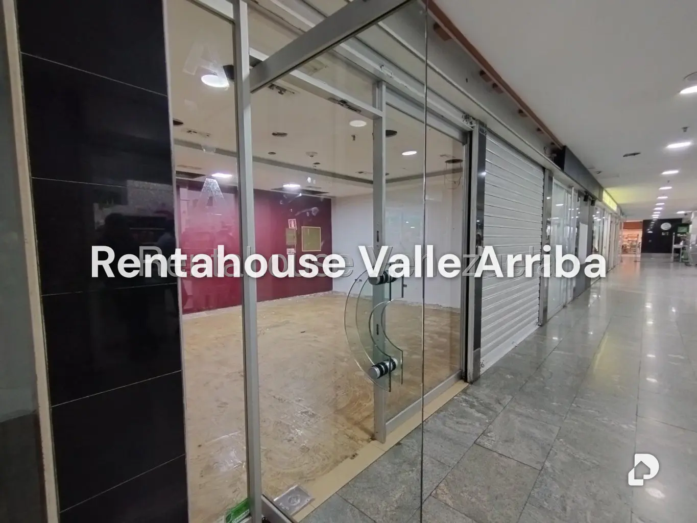 Local comercial en Colinas de Valle Arriba, Caracas – 7
