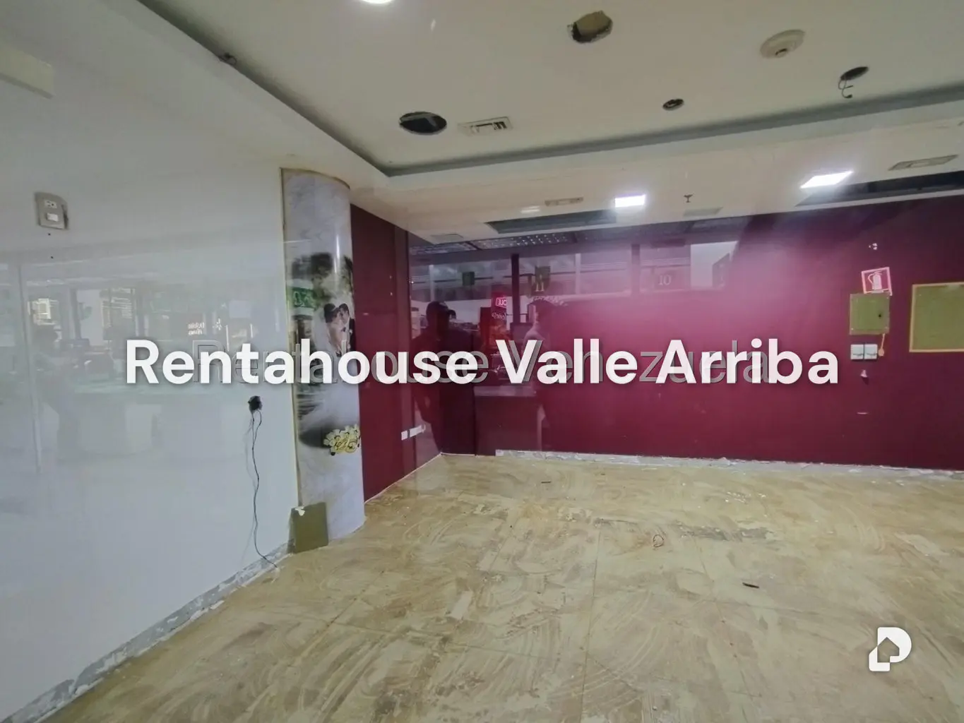 Local comercial en Colinas de Valle Arriba, Caracas – 10