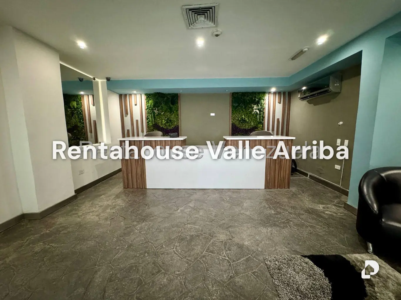 Local comercial en Chuao, Caracas – 10