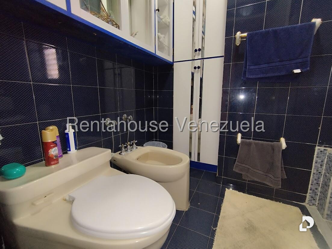 Apartamento en La Florida, Caracas – 22