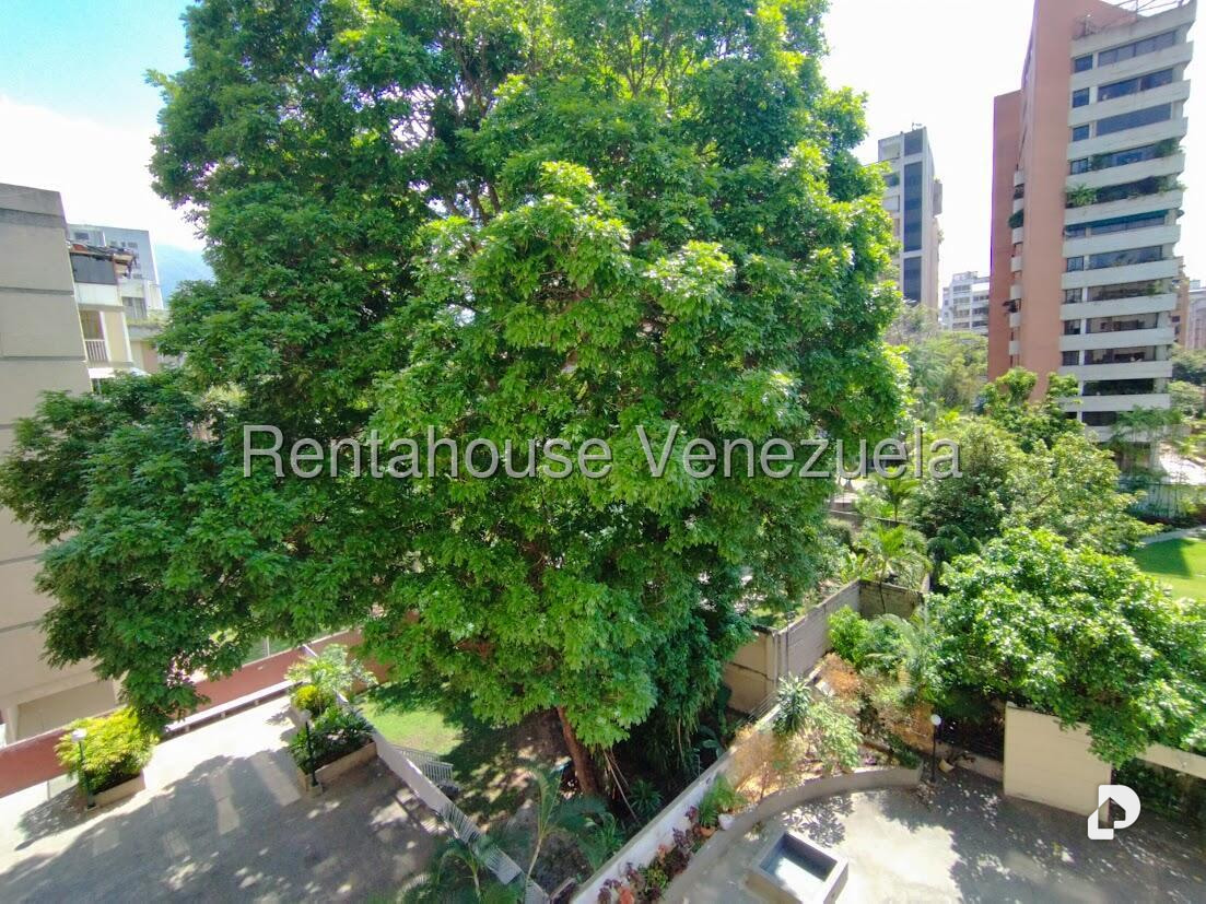Apartamento en La Florida, Caracas – 27