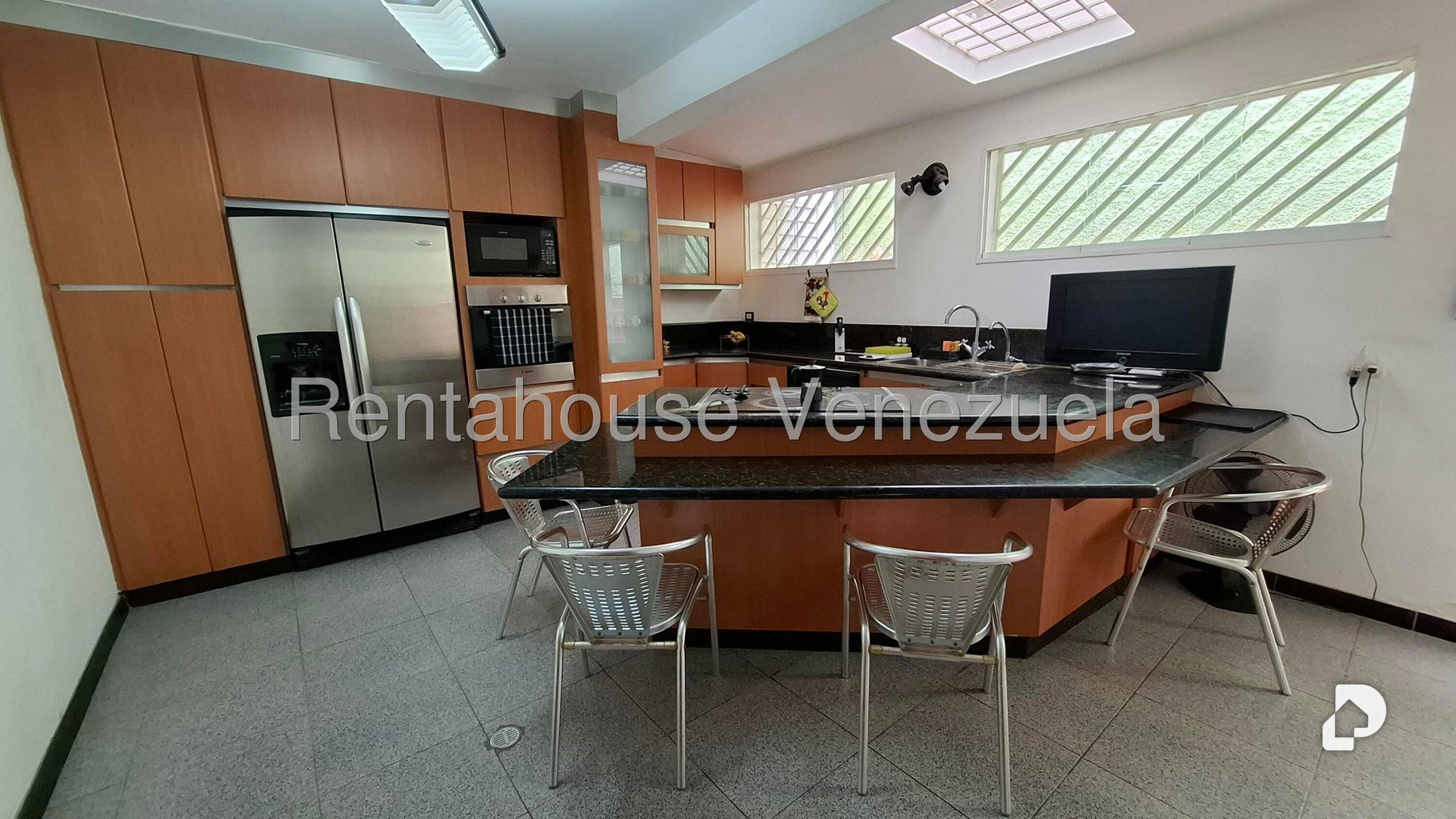 Casa en La Trinidad, Caracas – 23