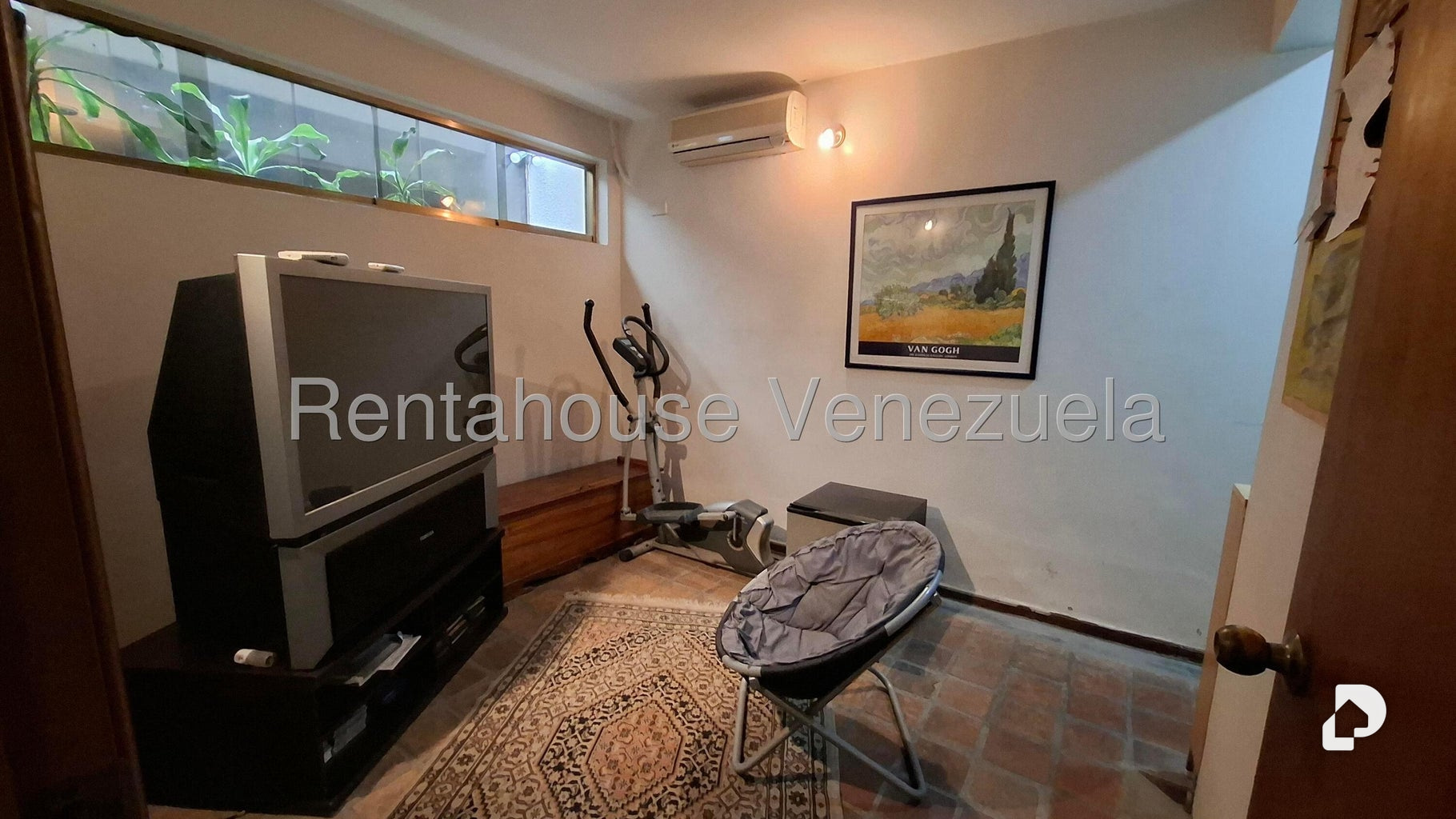 Casa en La Trinidad, Caracas – 26