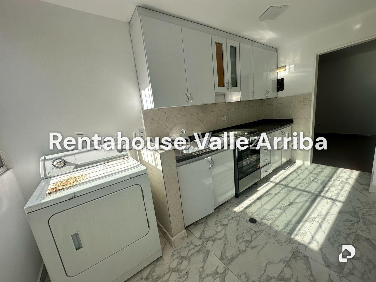Apartamento en La Boyera, Caracas – 19