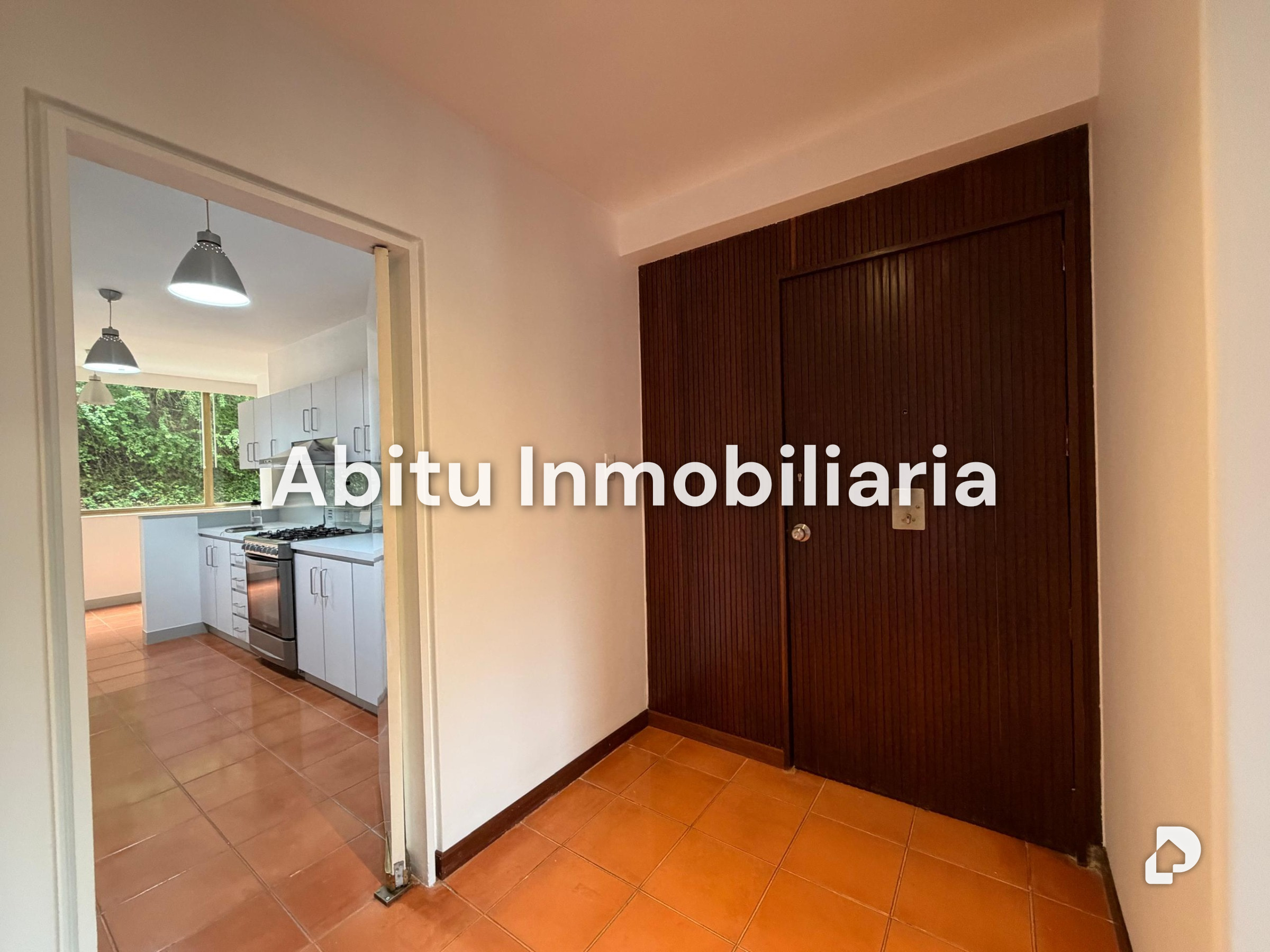 Apartamento en Lomas de Chuao, Caracas – 16