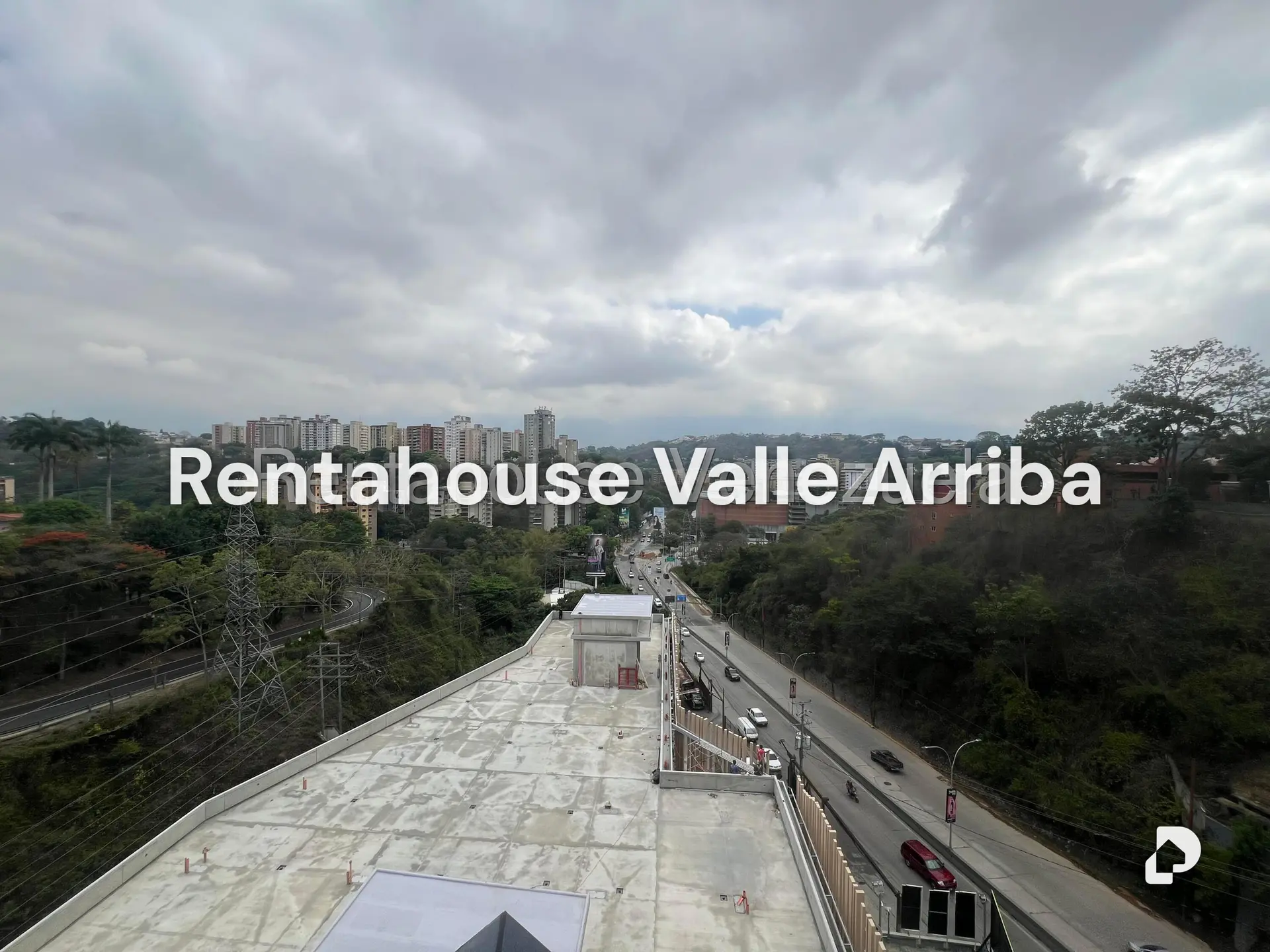 Local comercial en Cerro Verde, Caracas – 21