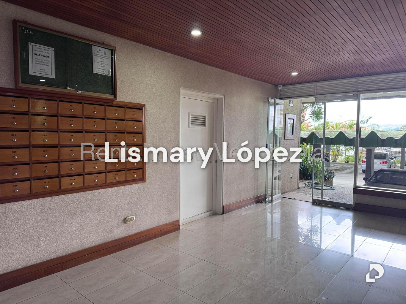 Apartamento en Colinas de Bello Monte, Caracas – 2