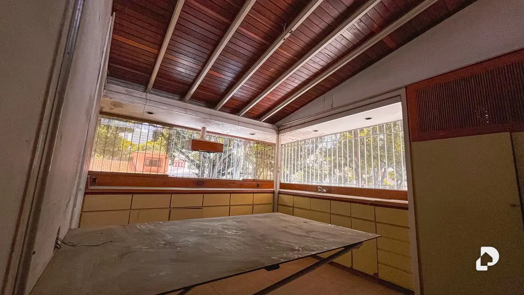 Casa en La Floresta, Caracas – 16