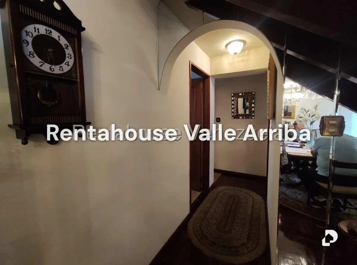 Apartamento en Las Esmeraldas, Caracas – 13