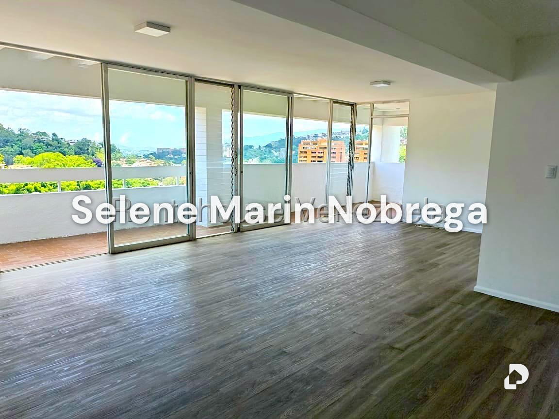 Apartamento en La Boyera, Caracas – 1