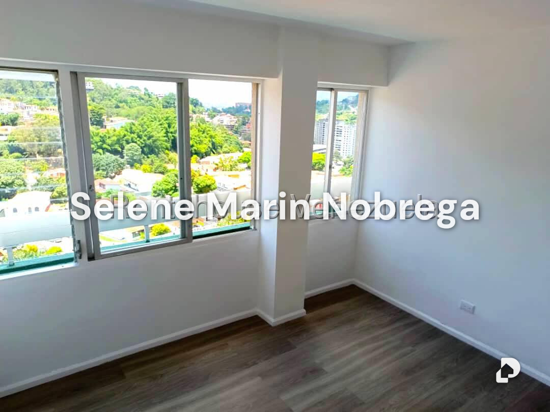 Apartamento en La Boyera, Caracas – 12