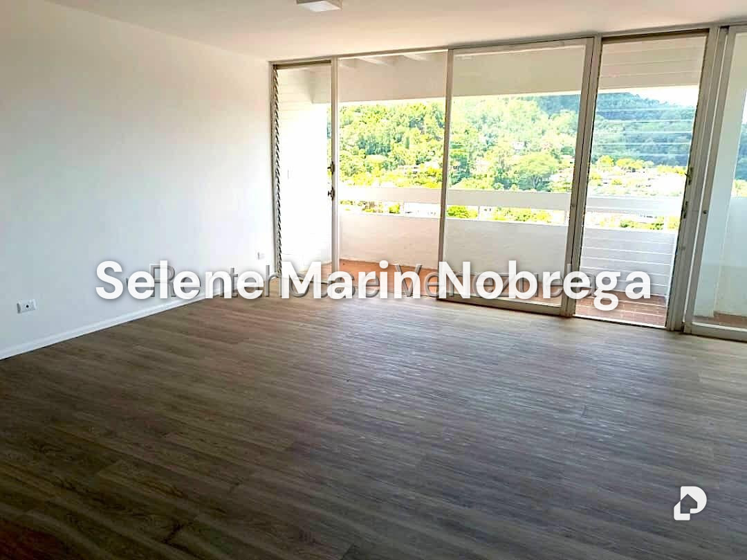 Apartamento en La Boyera, Caracas – 8
