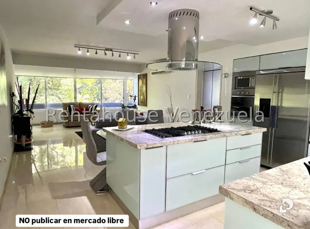 Apartamento en San Román, Caracas
