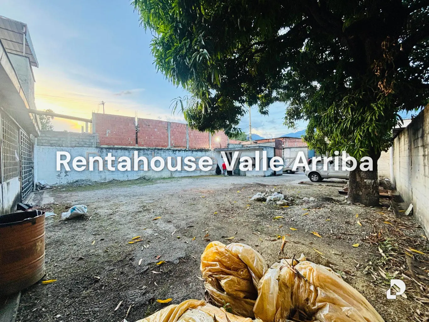 Local comercial en Guatire – 12
