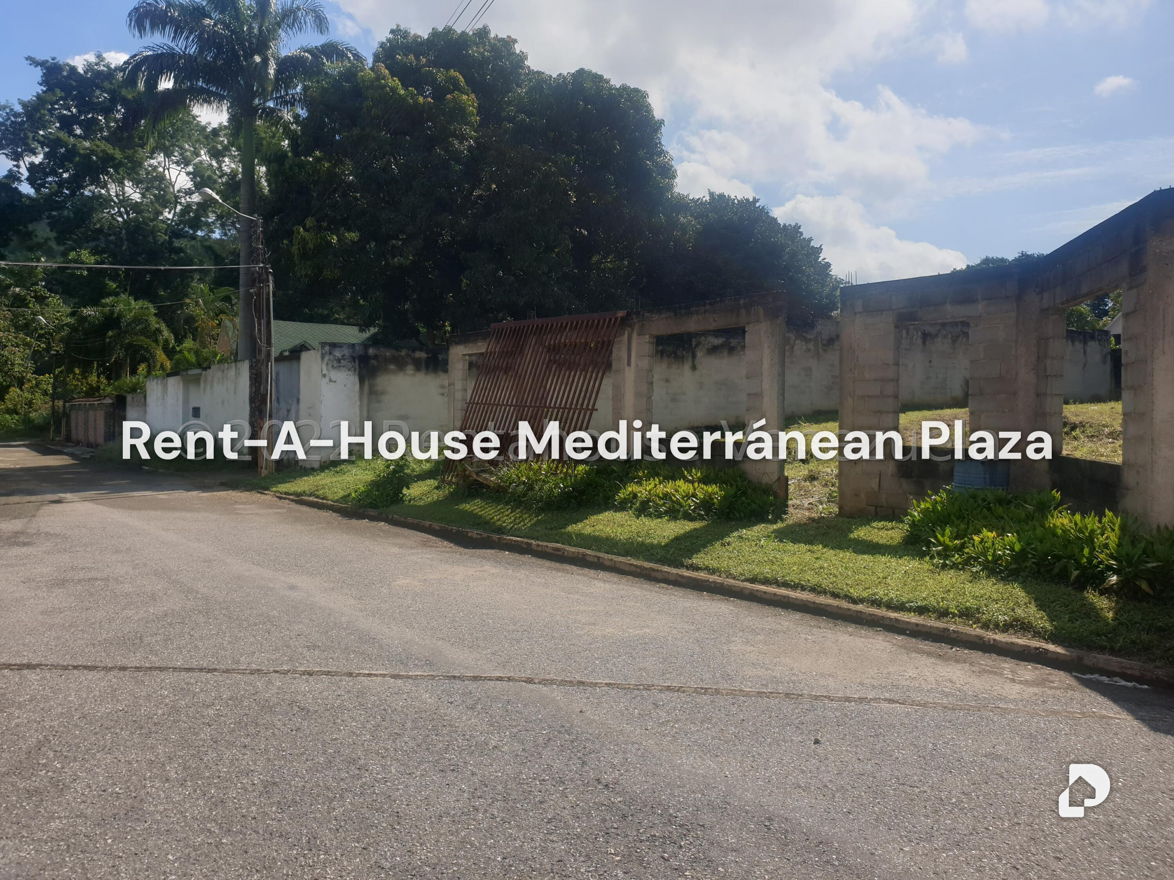 Terreno en Colinas de Guataparo, Valencia