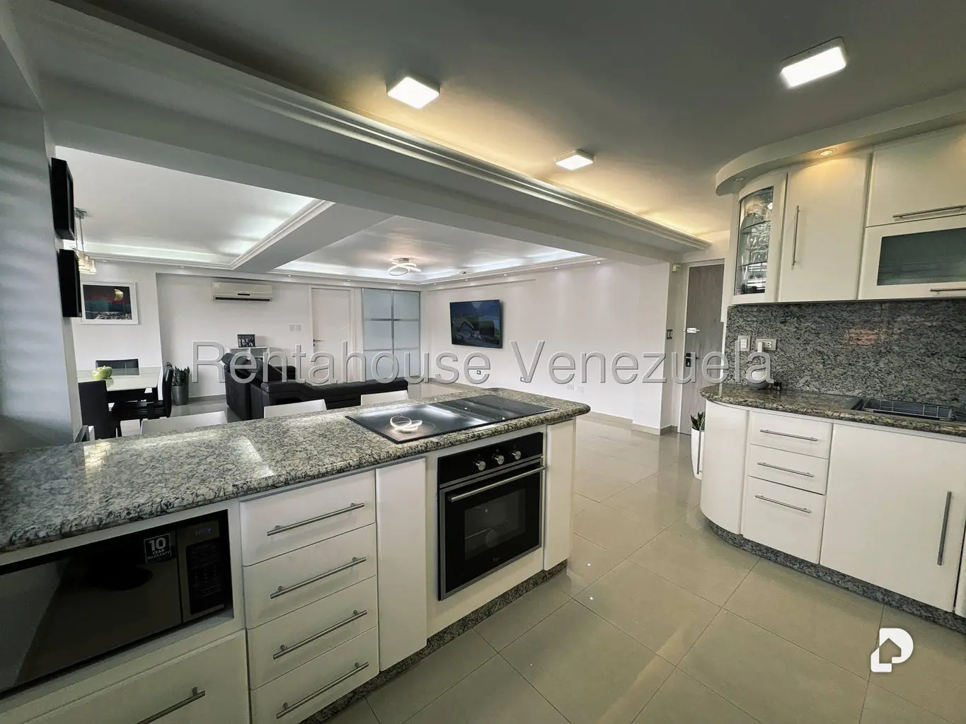 Apartamento en Los Naranjos (del Cafetal), Caracas – 24
