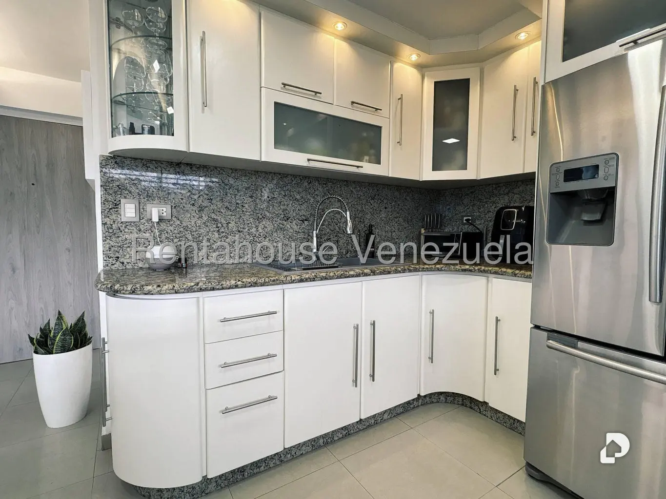 Apartamento en Los Naranjos (del Cafetal), Caracas – 22