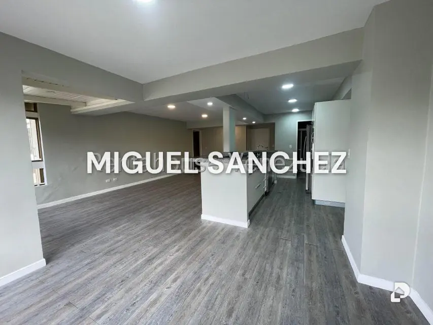 Apartamento en Los Naranjos, Caracas – 6