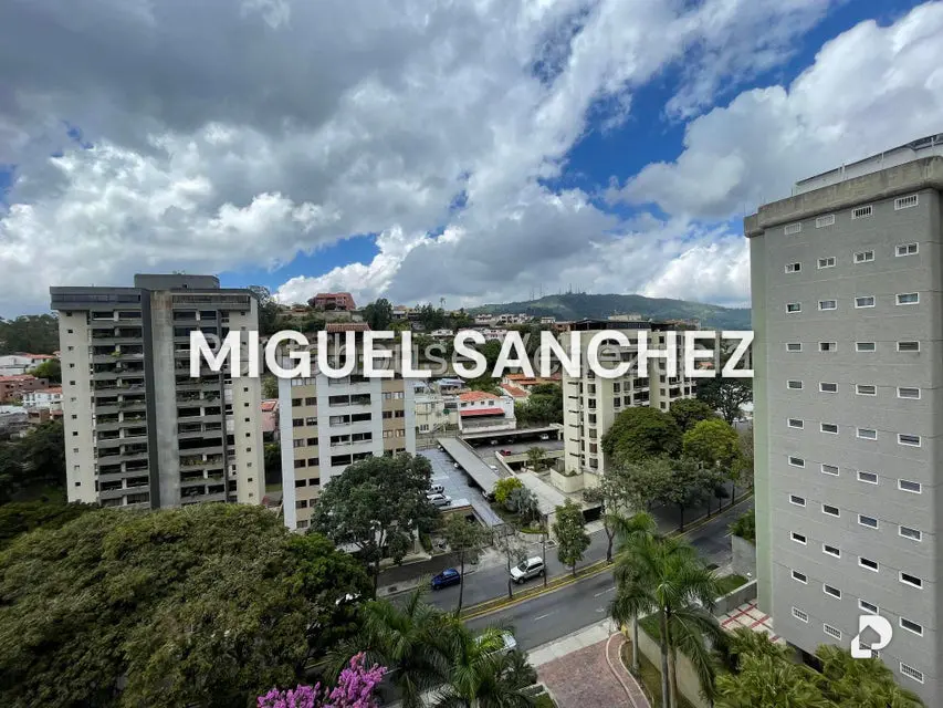 Apartamento en Los Naranjos, Caracas – 26