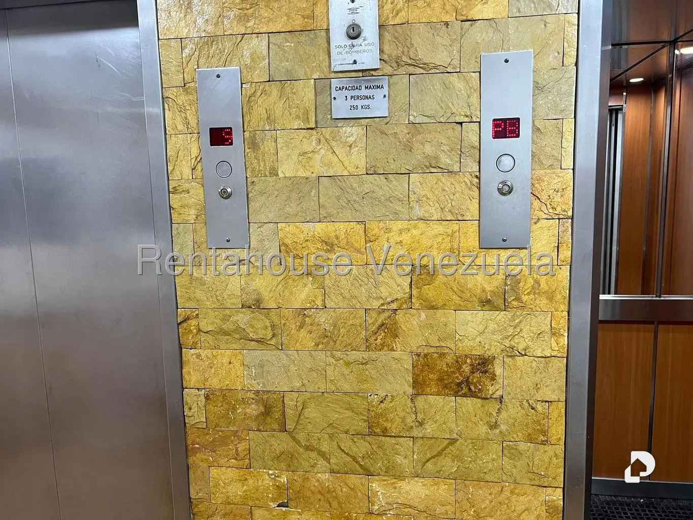 Apartamento en Los Naranjos (del Cafetal), Caracas – 19