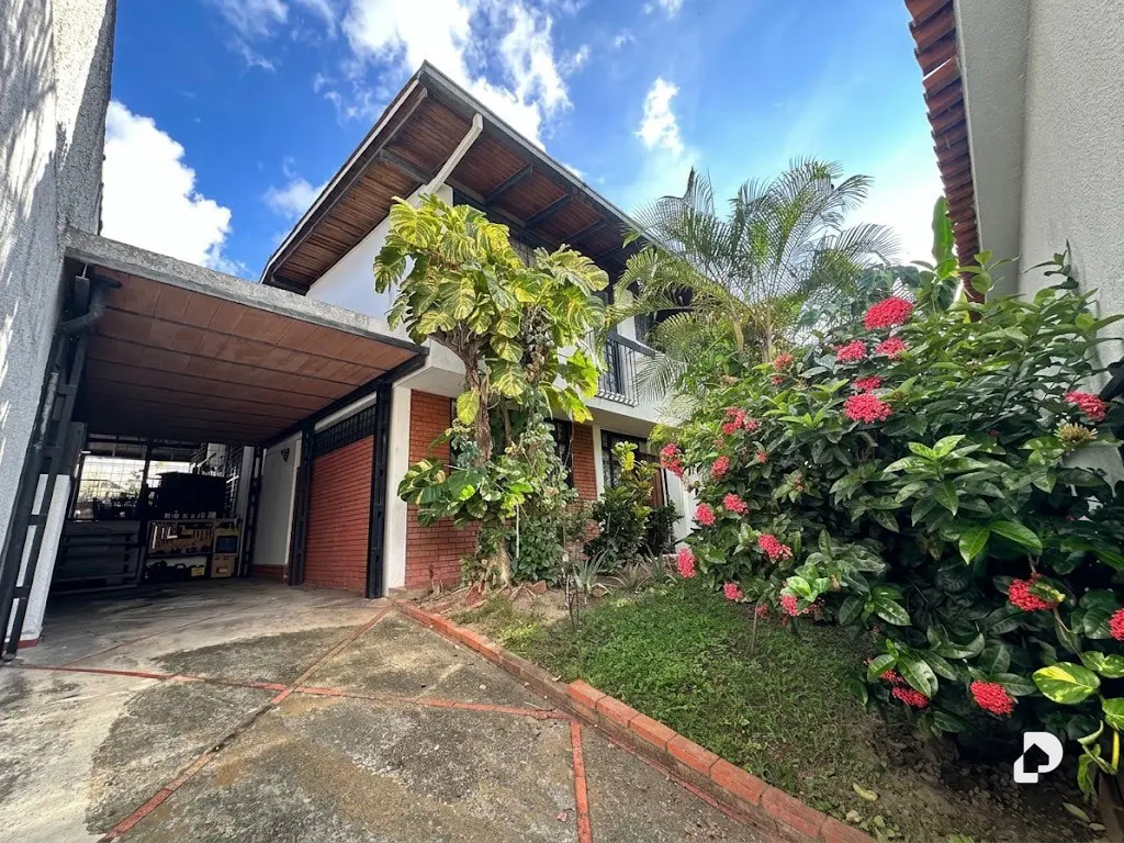 Casa en Prados del Este, Caracas – 1