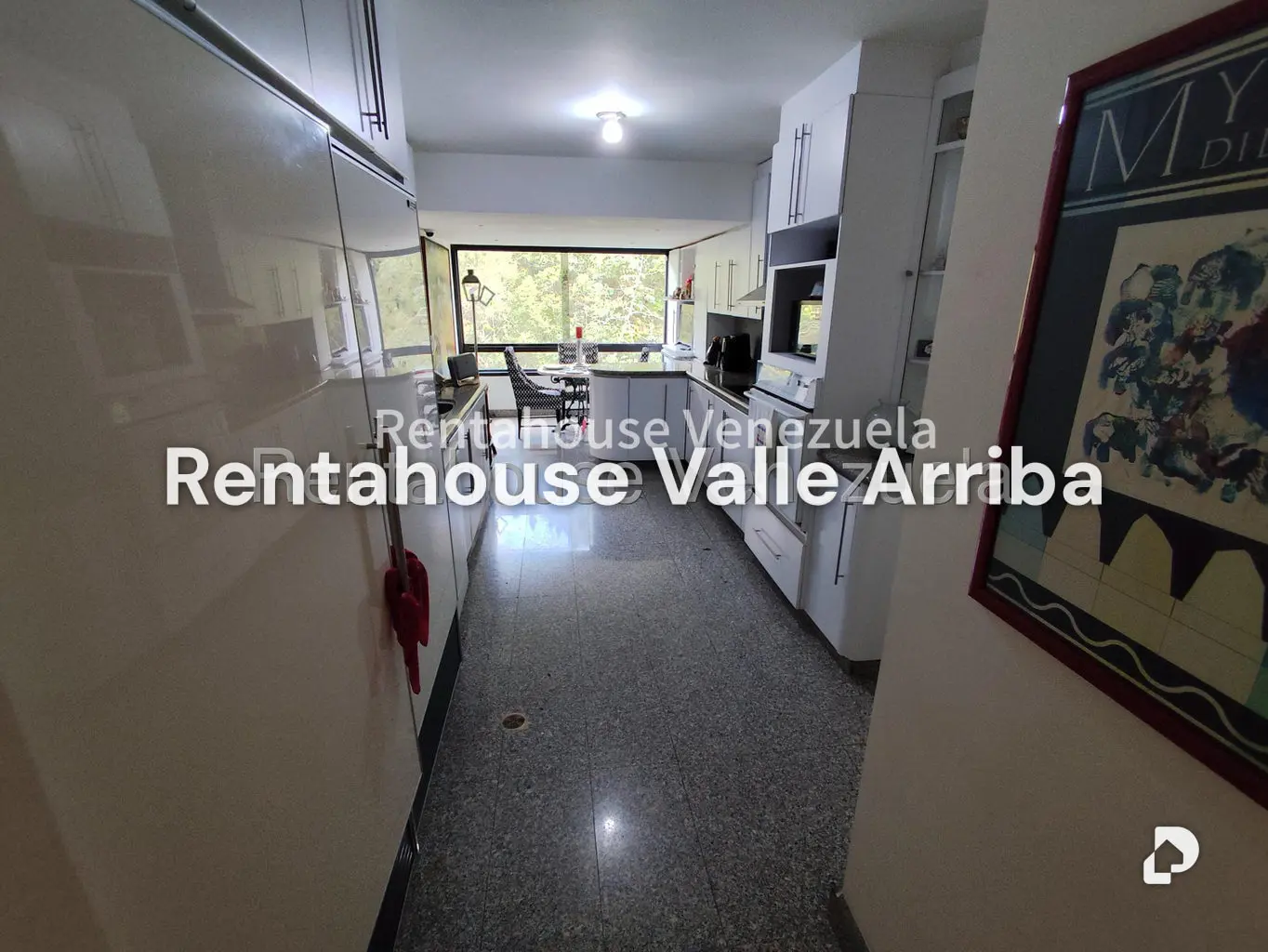 Apartamento en Lomas de La Lagunita, Caracas – 29