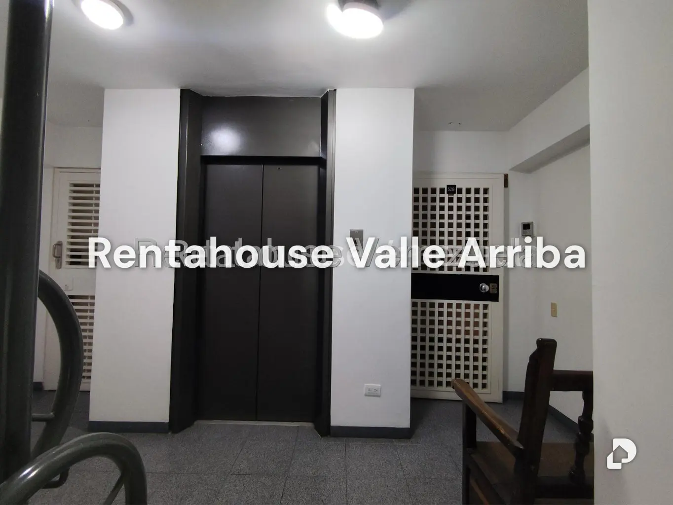 Apartamento en Lomas de La Lagunita, Caracas – 3