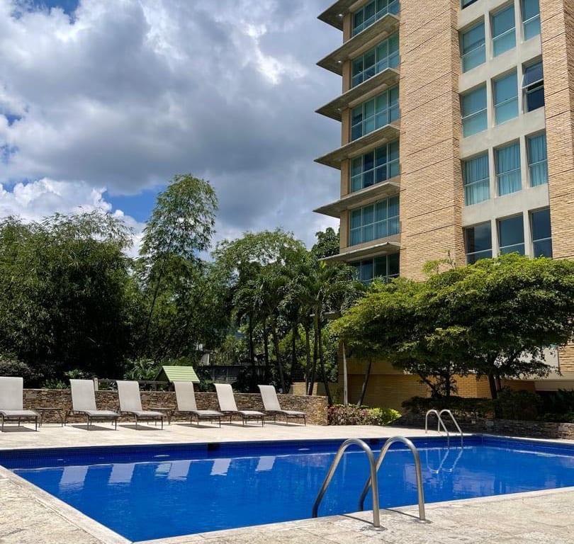 Apartamento en Campo Alegre, Caracas - 1