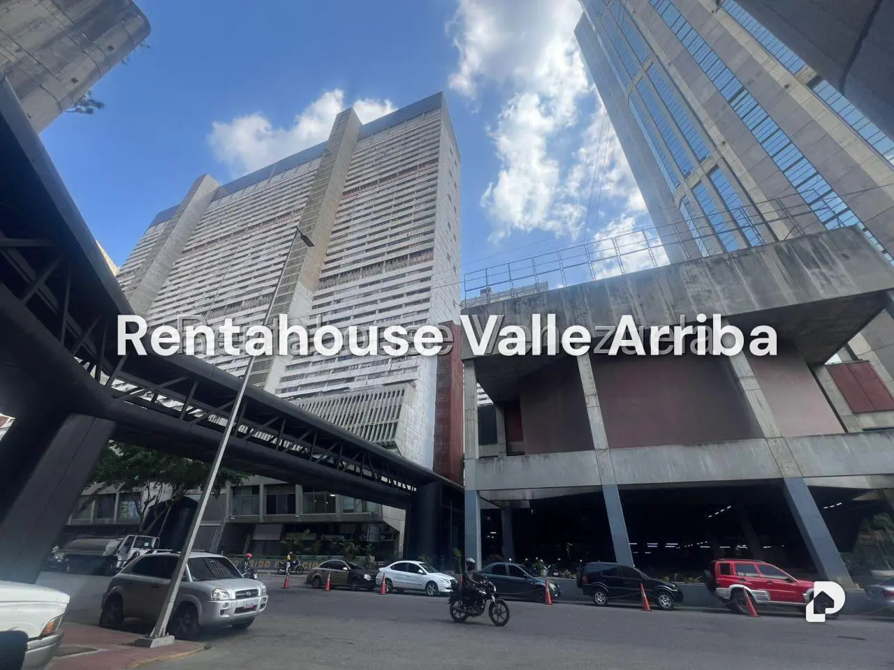 Oficina en Parque Central, Caracas – 16