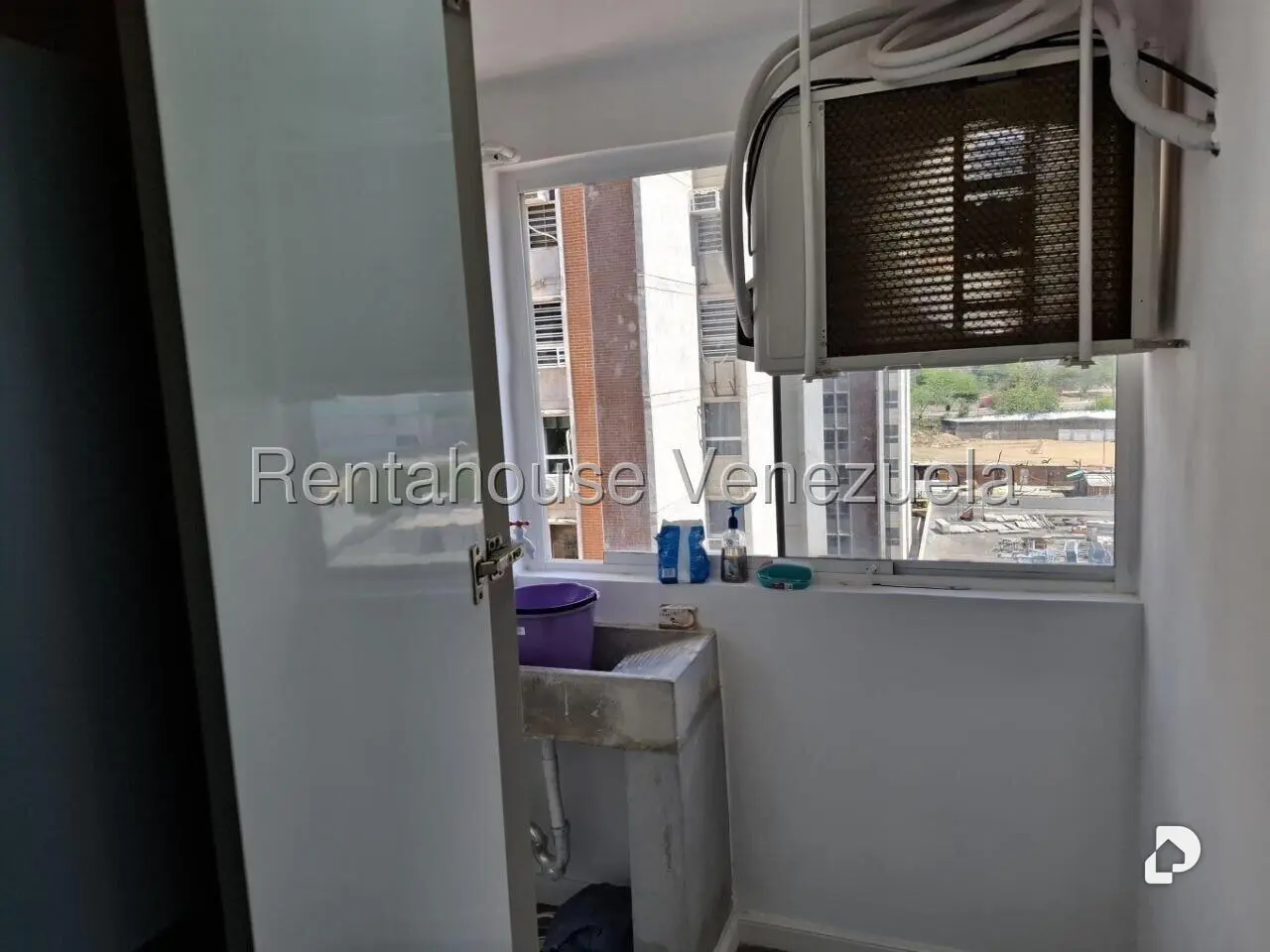 Apartment in La Vaquera, Guarenas – 15
