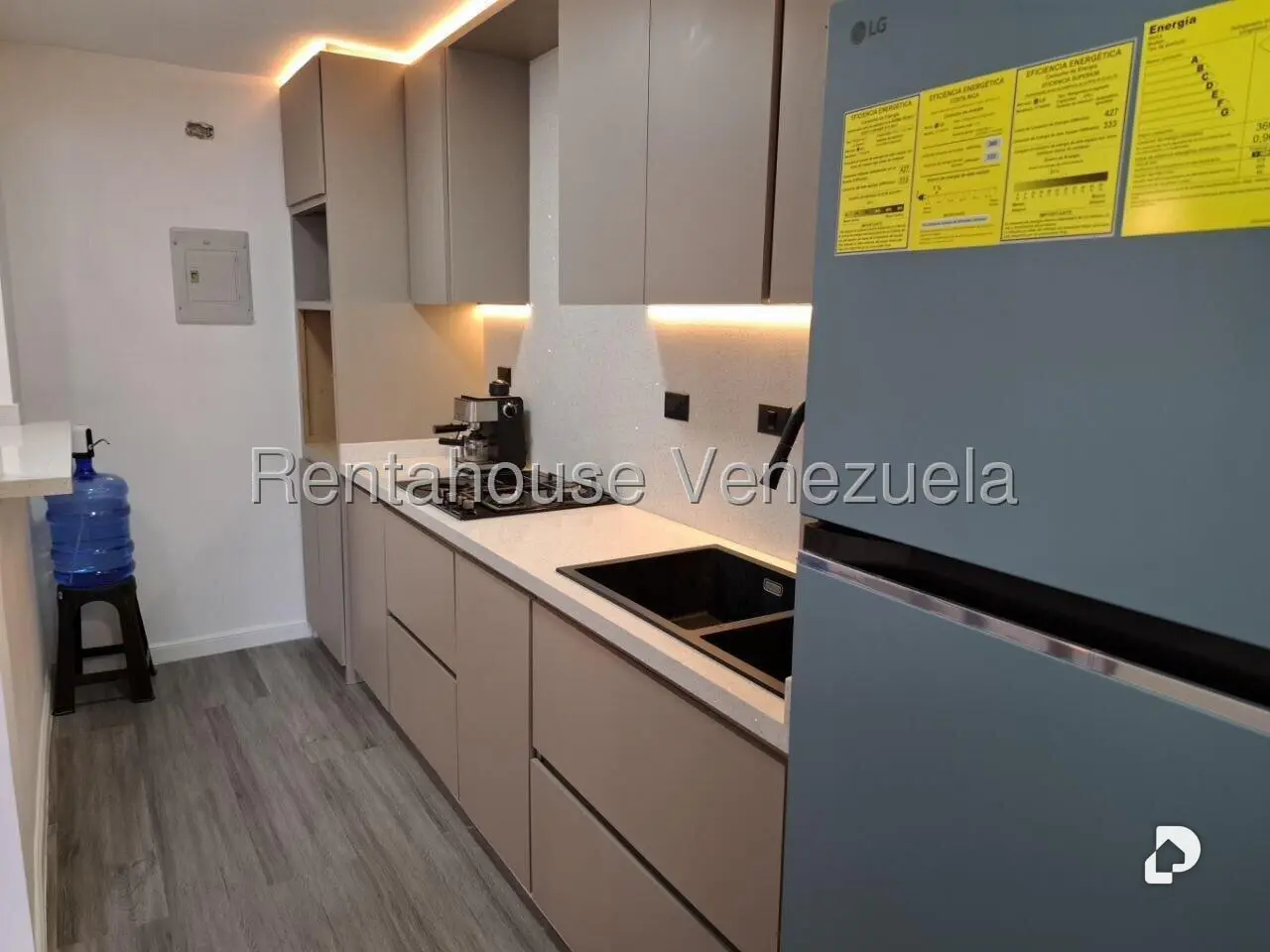 Apartment in La Vaquera, Guarenas – 12