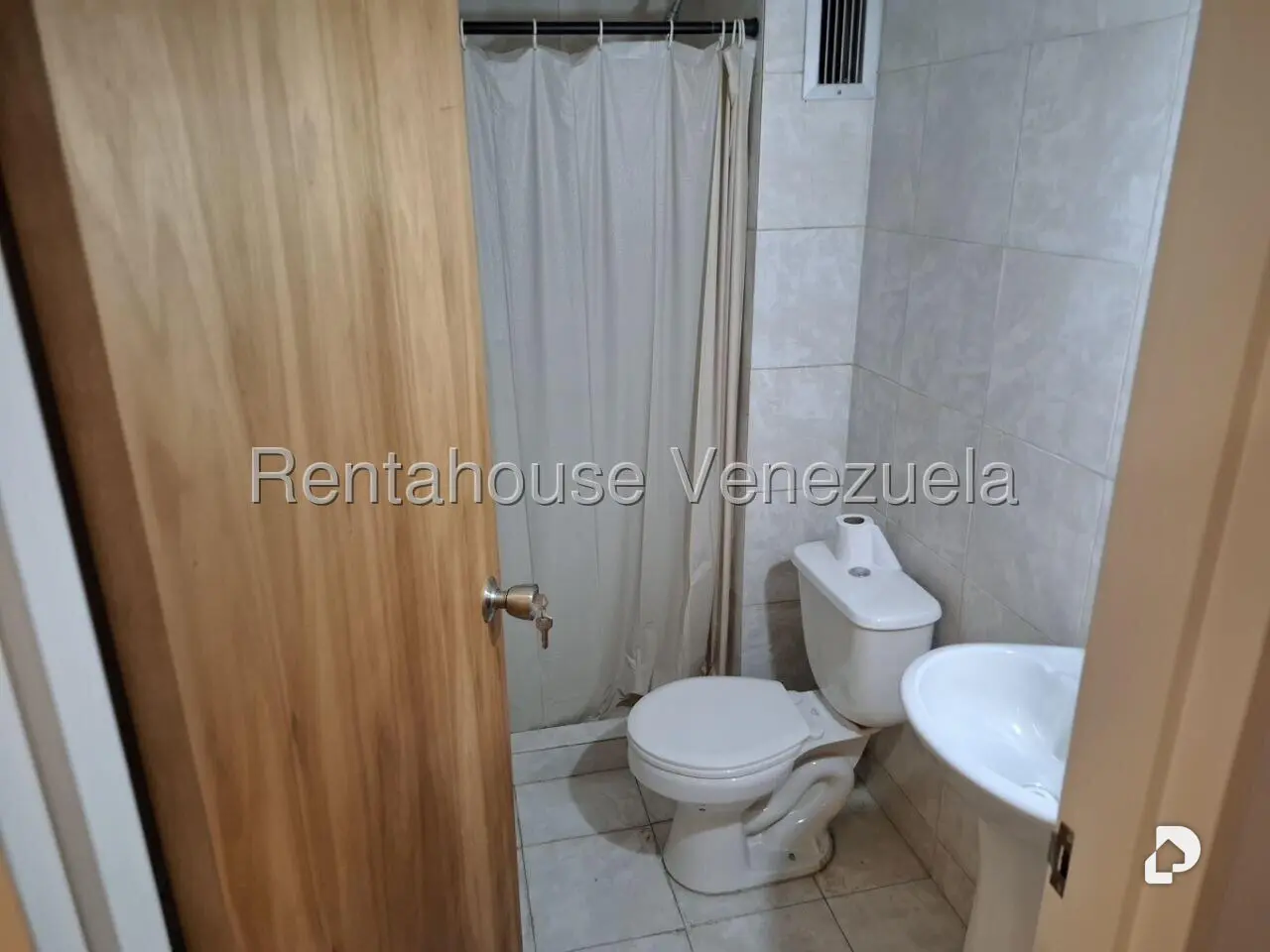 Apartment in La Vaquera, Guarenas – 4