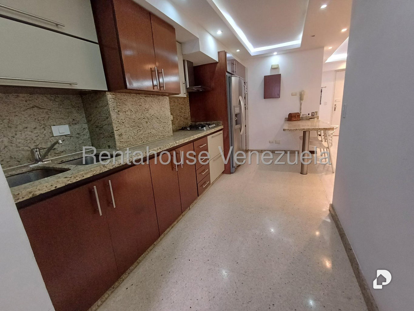 Apartamento en Campo Alegre, Caracas – 19