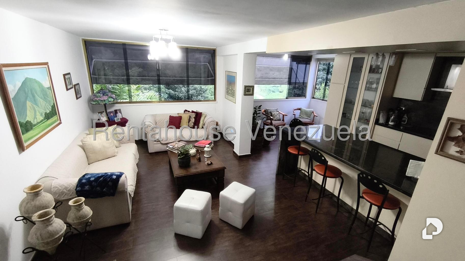 Casa en Lomas De La Trinidad, Caracas – 11